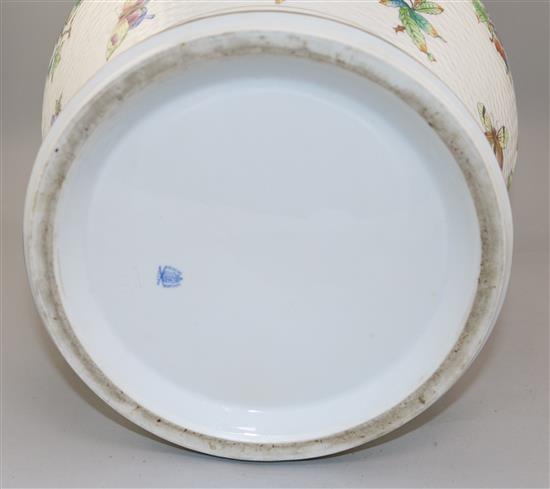 A large Herend Queen Victoria pattern ozier-moulded vase, 20th century, 45cm